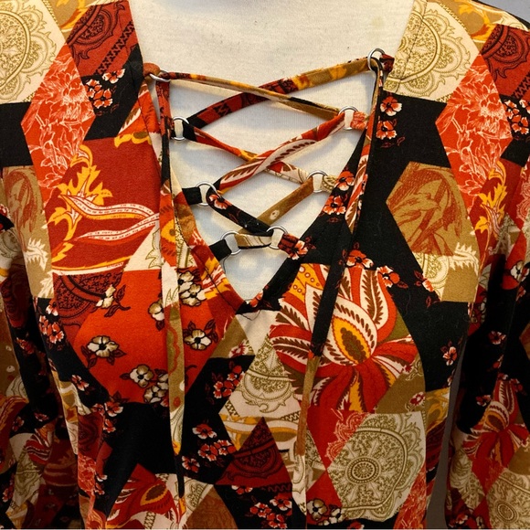 Bebop lace up front 1960’s dress. - Picture 3 of 10